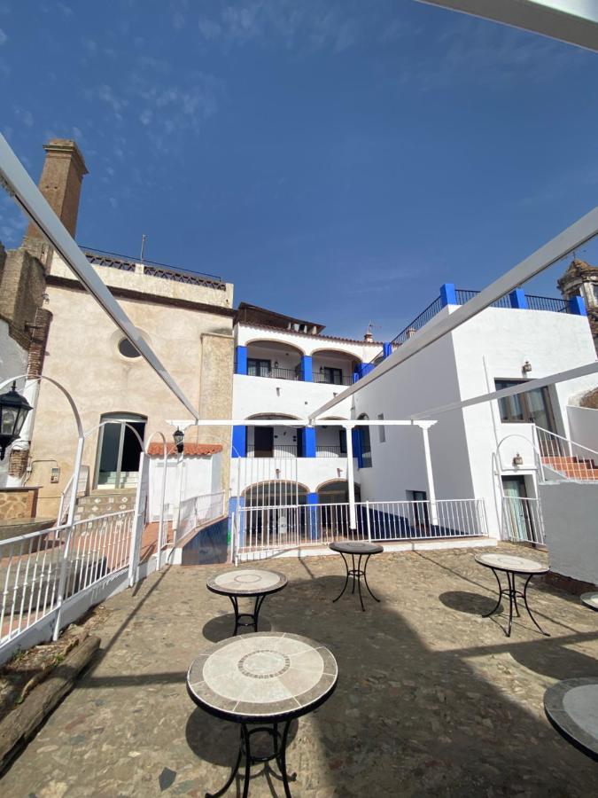 Hotel Rural La Posada De Las Cigueenas Jerez De Los Caballeros Esterno foto