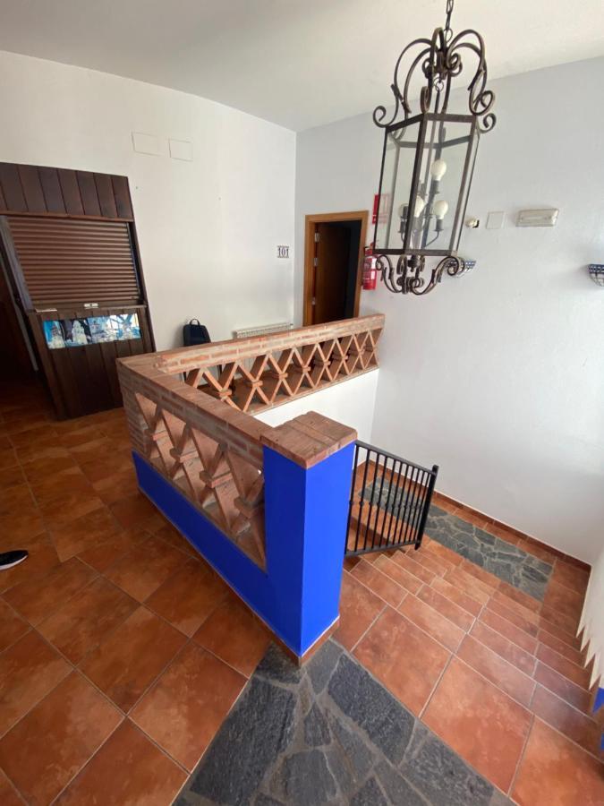 Hotel Rural La Posada De Las Cigueenas Jerez De Los Caballeros Esterno foto