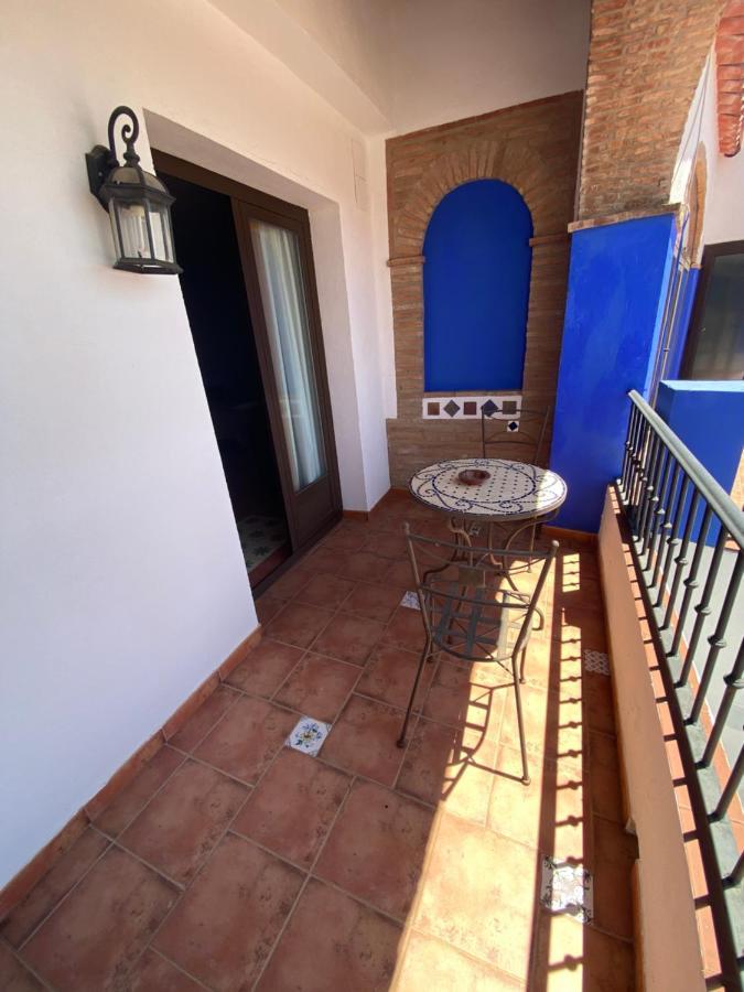 Hotel Rural La Posada De Las Cigueenas Jerez De Los Caballeros Esterno foto