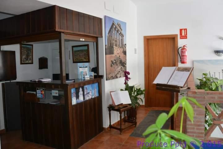 Hotel Rural La Posada De Las Cigueenas Jerez De Los Caballeros Esterno foto