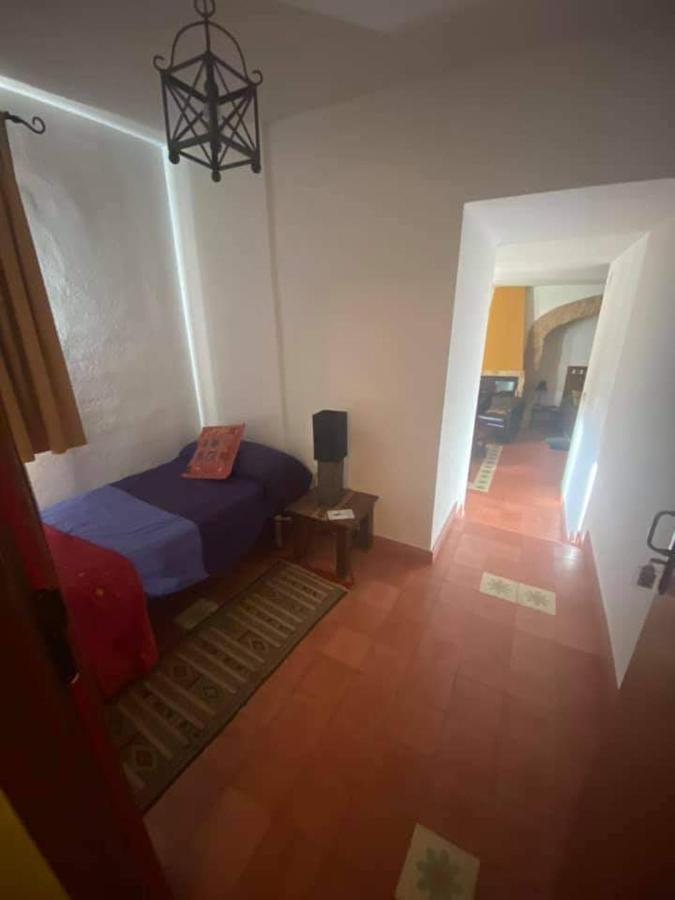 Hotel Rural La Posada De Las Cigueenas Jerez De Los Caballeros Esterno foto