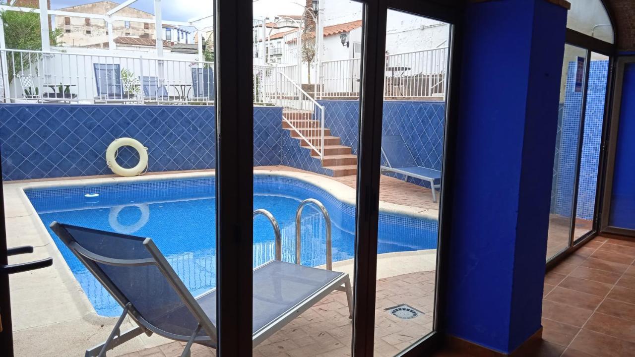 Hotel Rural La Posada De Las Cigueenas Jerez De Los Caballeros Esterno foto