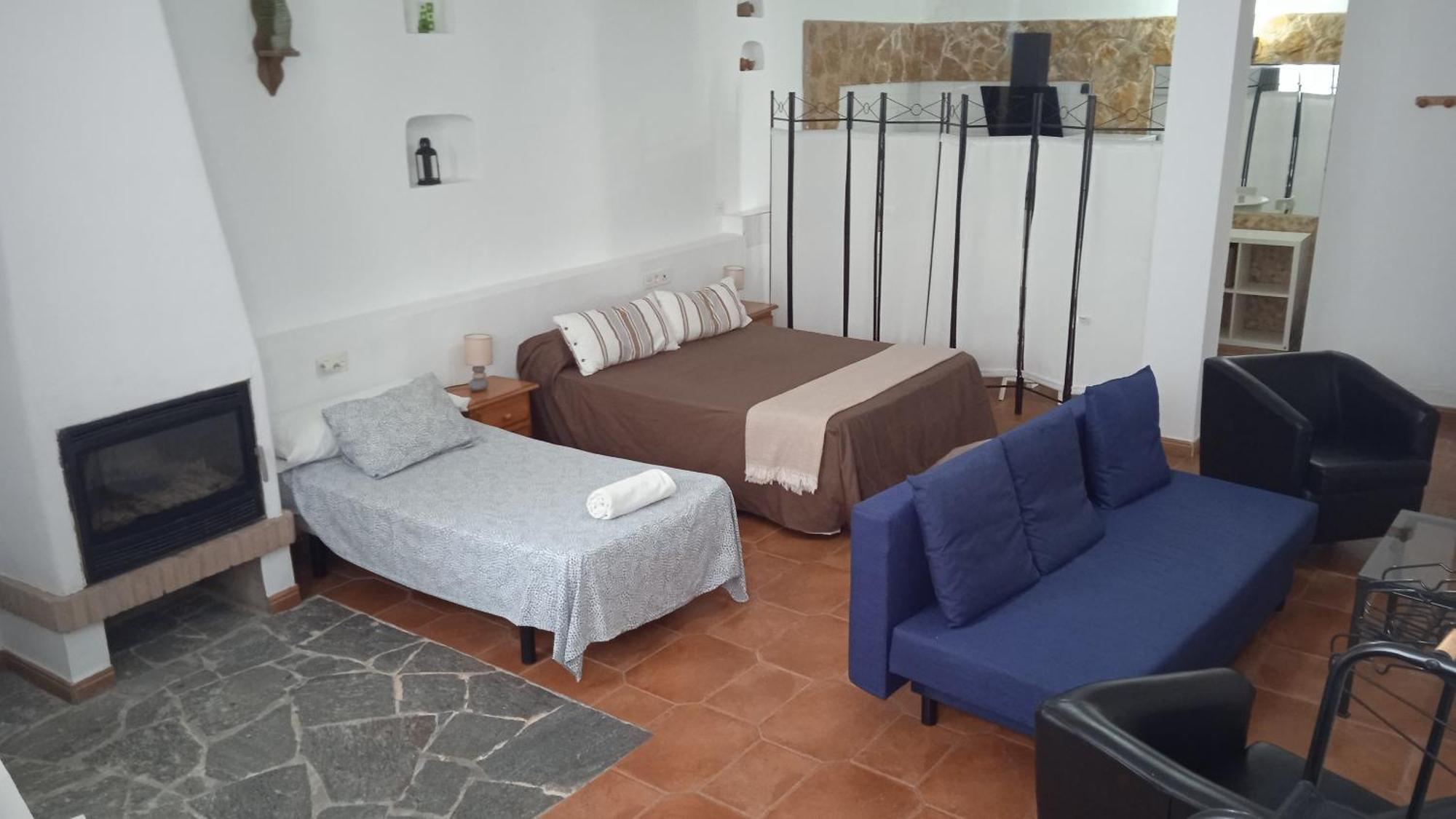 Hotel Rural La Posada De Las Cigueenas Jerez De Los Caballeros Esterno foto